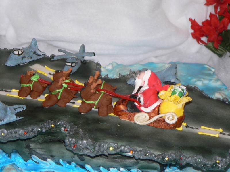 gingerbread houses Santa Claus on Battleship