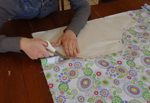 making a flirty apron