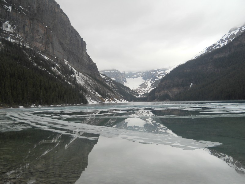 lake louise canadian rockies
