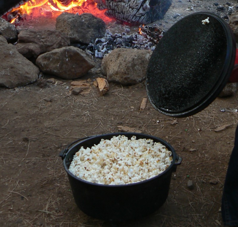 popcorn in dutch oven