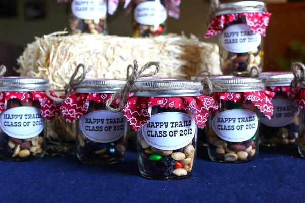 happy trails graduation favor