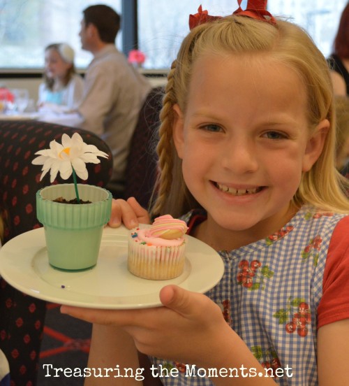 treasuringthemoments.net american girl place