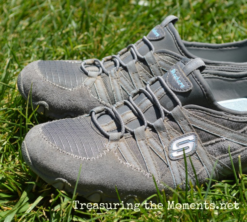 tennis shoes, exercise, treasuringthemoments.net
