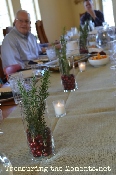 christmas tablescape treasuring the moments.net