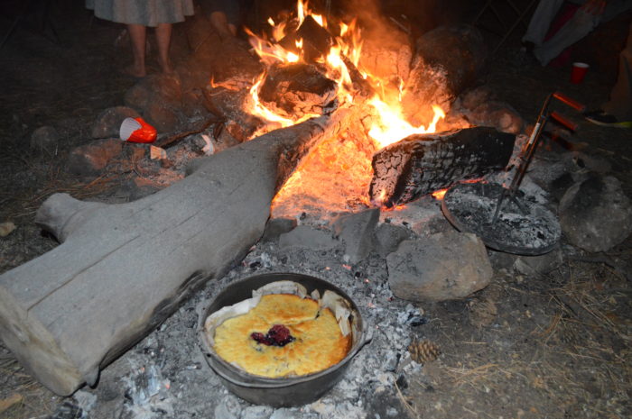 dutch oven cooking treasuringthemoments.net