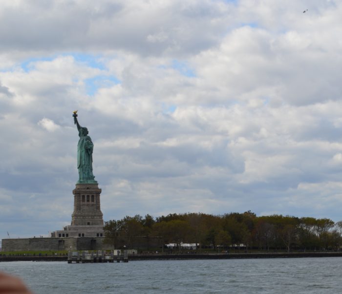 Statue of Liberty treasuringthemoments.net
